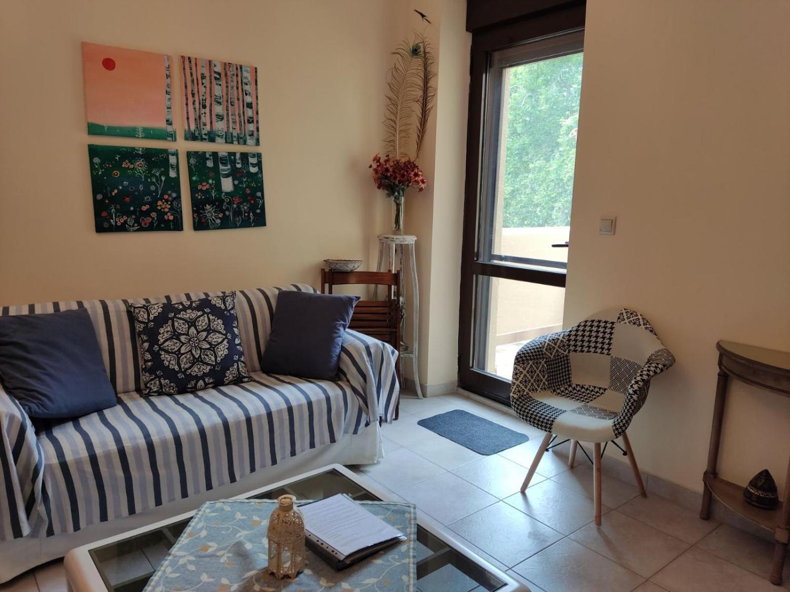 Park House -beside The Medieval Town Of Rhodes Apartmán